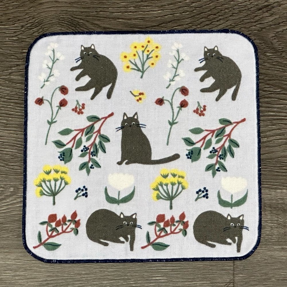 Kitten Cat Loves Flowers Japanese Handkerchief ❘ Hand Towel ❘ Face Towel